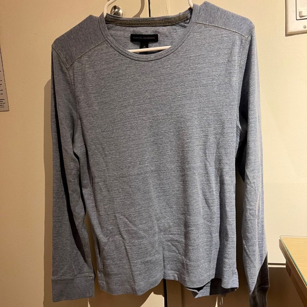 Banana Republic  ight Blue Long Sleeve Tshirt in Medium